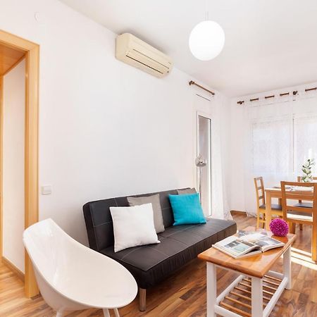 Апартаменты Click&Flat Fira Gran Via Оспиталет-де-Льобрегат Экстерьер фото