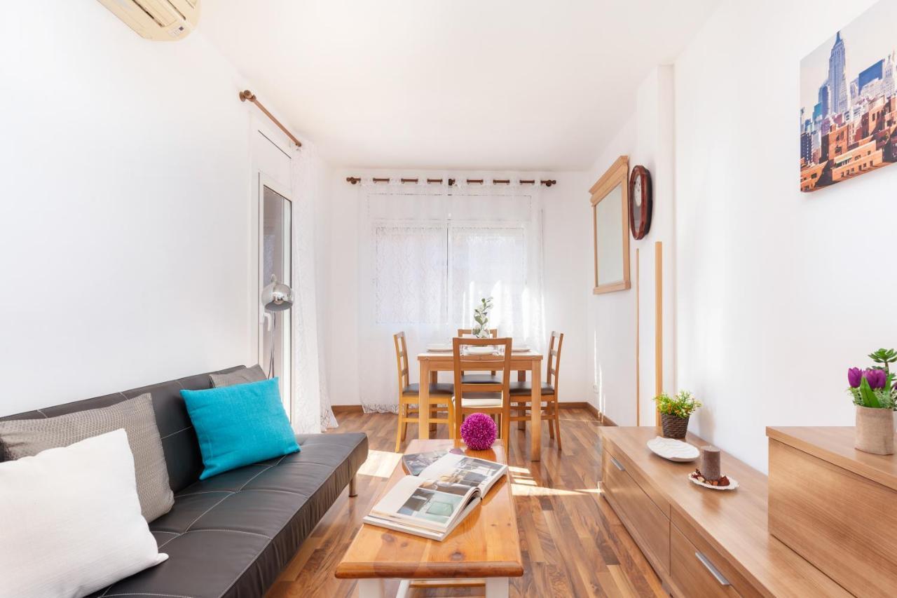 Апартаменты Click&Flat Fira Gran Via Оспиталет-де-Льобрегат Экстерьер фото
